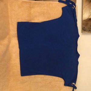 Kasper Split sleeve gold ringed blouse, Size 6